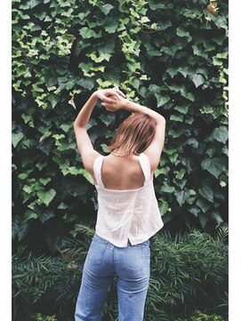 ナル(nalu.) ウルフストレート