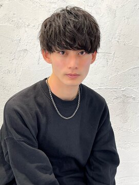 アーリー(Ali'i) ソフトツイストパーマツーブロックマッシュ波巻きパーママンバン