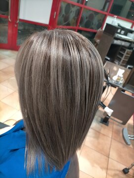 ヘアーズ ベリー 川西店(hairs BERRY) シャドールーツ