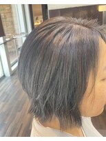 エノモト(ENOMOTO) 50代60代ミセスヘア白髪ぼかし丸みショートボブくすみベージュ