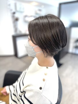 リリ(RiRi) ナチュラルショート