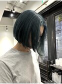 モスグリーン