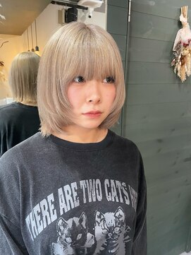 マーシュ(marshu) ボブレイヤー×ハイトーンベージュ　【Hikaru】