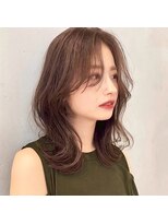 カプロセッテ(Capullo. de Sette.)&nbsp;顔周りくびれミディアムスタイル