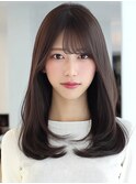 ミディアムレイヤーダークグレージュハッシュカット