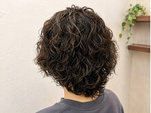 シャラク 戸出店(sharaku)の雰囲気（前回のパーマを生かしたアップデートパーマスタイル）