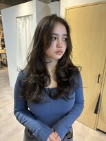 リト 四条 烏丸(riTo)&nbsp;レイヤーカット20代ハイライト透明感カラーロング髪質改善
