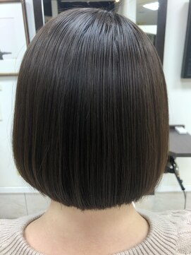 コレットヘア(Colette hair) Xトリートメントでまとまるボブ