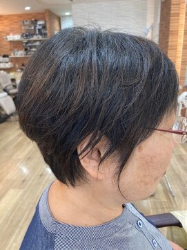 アートイン 【50.60代】 前下がりグラボブ Wヘナカラー