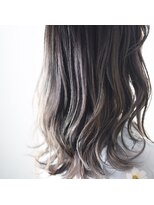 ニコリヘアワークス(nicori hair works)&nbsp;セミロング×ハイライト×ペールベージュ3