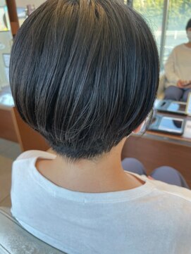 アチーブリス(achieve Liss) すっきり刈り上げハンサムまるみショート 黒髪暗髪