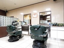 サロンドチャンピオン(SALON DE CHAMPION)