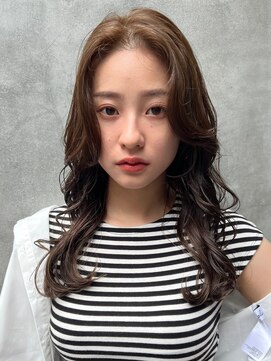 ロンド ストラーダ 心斎橋(Lond strada) 韓国前髪顔周りロング×デザインカラー[心斎橋/髪質改善]