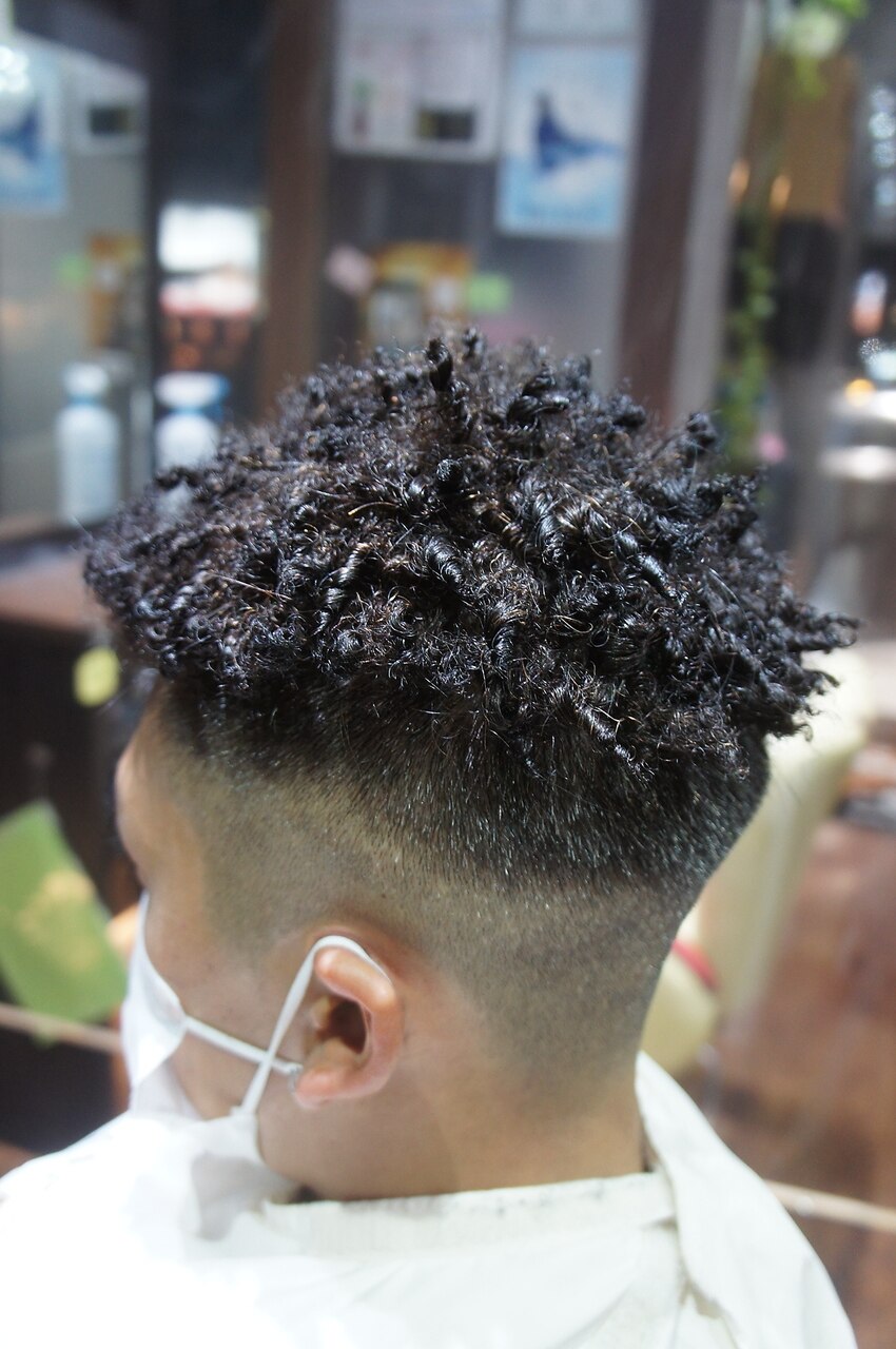ハード針金ショートスパイラルパーマ：L205070769｜ヘアーエゴ