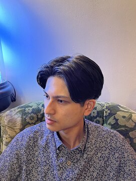 バーバートモシビ(BAR BER TOMOSHIBI) センターパート