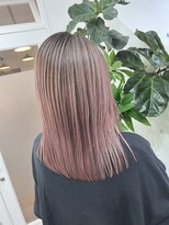 ヴィフ 大船(VIF)&nbsp;バレイヤージュ/ハイライト/ダブルカラー/ケアブリーチ/ボブ