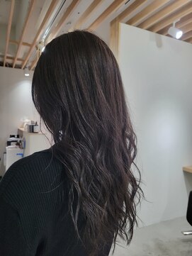 アトレ(attrait) ロング×グレージュ