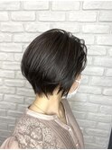 ショートボブ