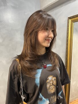 ジーナ(XENA) 海外レイヤーカット×オリーブベージュ×渋谷