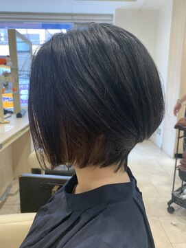 アッシュ 仙川店(Ash) 30代40代50代秋ヘアショート前髪なしハンサムショートカット