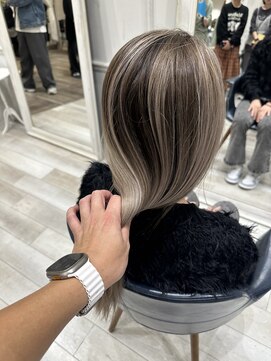 カラ ヘアーサロン(Kala Hair Salon) バレイヤージュ