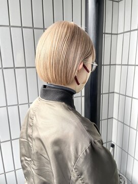 ニュート(Neut ) ミルクティーベージュホワイトベージュ切りっぱなしボブ