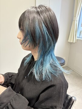 ノブレス ノアール(NOBLESSE NOIR) マッシュウルフ/インナーカラー/水色/ロングウルフ