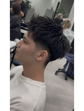 ジュール メンズ 大分(Joule men's) フェザーパーマ/スパイキーショート/スペインカール/[大分駅]