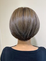 アズールサン 草加西口店(azule-sun)&nbsp;ハイライトカラー,グレージュ,ショートボブ,白髪ぼかし【草加】