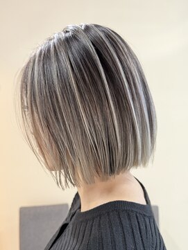 ブリッツ レボ(BLITZ-REVO) 白髪ぼかしバレイヤージュs 柏駅/柏美容室 30代40代50代