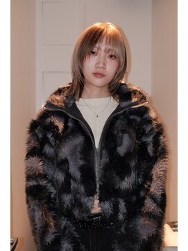 ブロックカラー/ミディアムレイヤー/抜きっぱなしブロンド