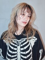 シオン(shion) 透明感カラーくすみベージュウルフレイヤーロング_F30405