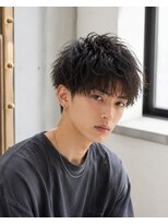 バグズ(Baguz) 王道波巻きツイストスパイラルセンターマッシュ