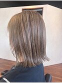 シークレットハイライト◎透明感たっぷりベージュカラー