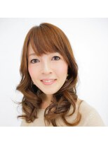 ヘアアンドエステ ヒロイン 西麻布本店(Hair&Esthe HIROIN)&nbsp;フェミニン系ロングスタイル