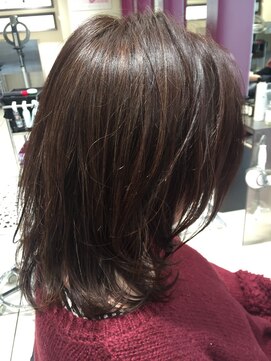 アプローズ(a proer.s) かき上げバングがキレイなニュアンシースタイル