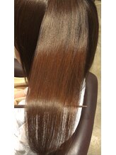 《Aujuaオージュア》業界最高峰トリートメント＊本質的な髪質改善