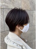 秋色感じさせるハンサムショート