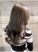 外国人風グレージュカラー/艶髪ロング/透け感/ムルギョル巻き