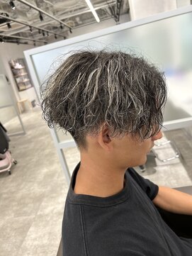 キートス(Kiitos) 360度かっこいいハイライトツイスパ