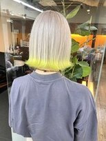 ディア(.eer) ホワイトベージュ×エンドカラーイエロー/デザインカラー/ボブ