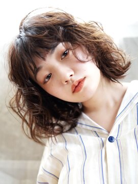 ライラ(Lyla) リラクシールーズウェーブボブ 下北沢 外国人風