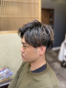 ヘアーズ ルポ(Hair's Repos) メンズパーマ