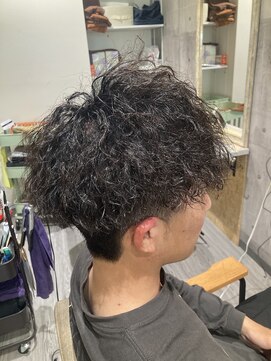 パダ(PADA) ツイストスパイラルパーマ