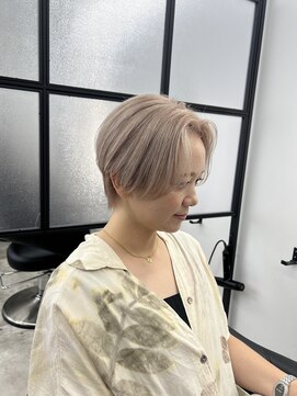 シーバイスリー 綱島(C×3) ホワイトベージュ