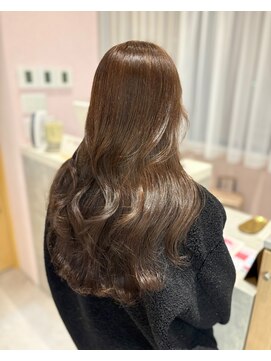 メルク ユニ(merc.uni) 初カラーブリーチなしベージュ3.22イメチェン