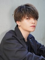 アロ 渋谷(Alo) ニュアンスパーマ/センターパート/波巻きツイストスパイラル渋谷