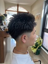 モアニ(MOANI) フェード×スパイキーショート