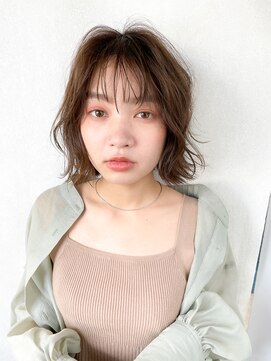 プラグ バイ ネオリーブ(plug by neolive) 外ハネ　切りっぱなしボブ9　N