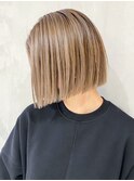ミニボブベージュ_カーキグレージュマッシュショート_ba317781